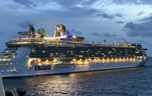 Royal Caribbean's Independence of the Seas docking at Coco Cay